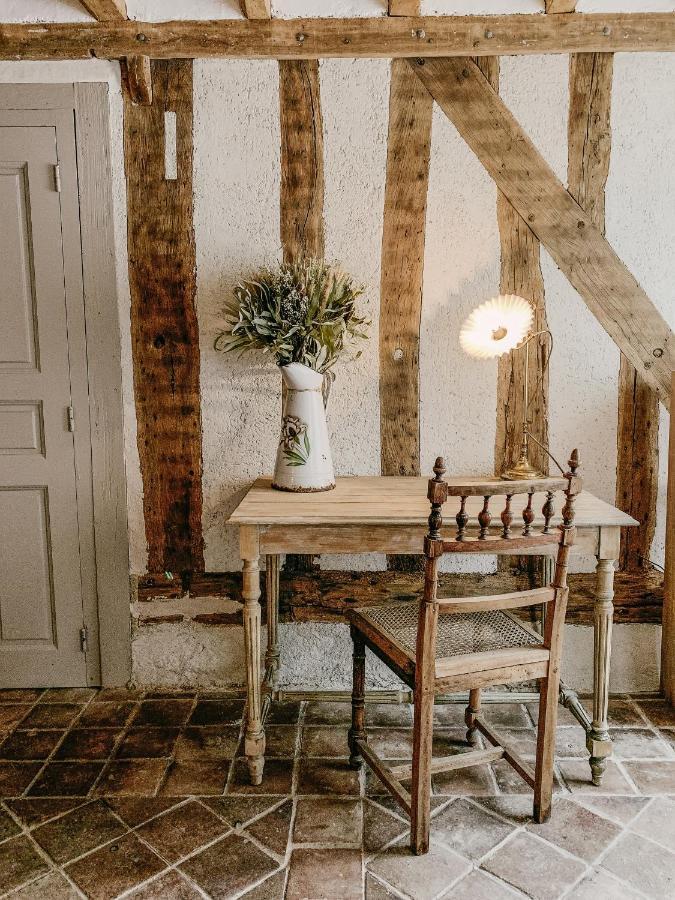 La Maison Pieuse Villiers-Saint-Benoit ภายนอก รูปภาพ