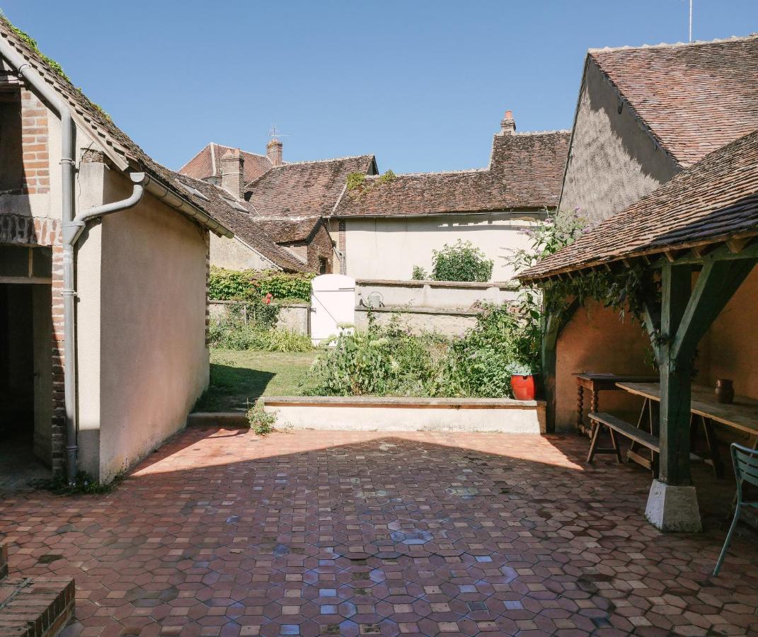 La Maison Pieuse Villiers-Saint-Benoit ภายนอก รูปภาพ